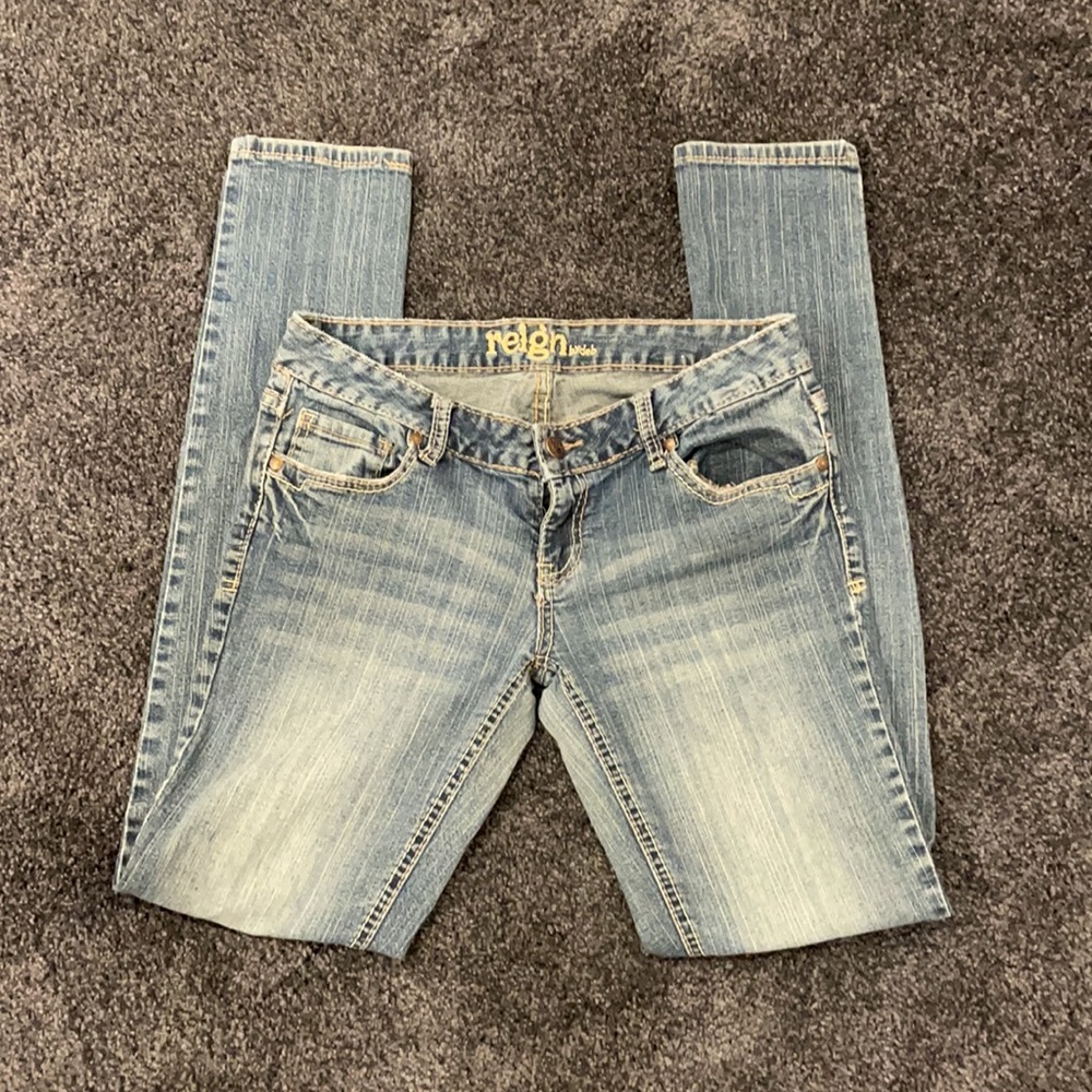 Skinny Jeans - Picture 2 of 6